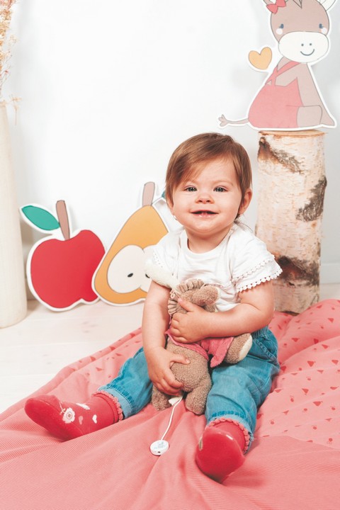 Sterntaler ponožky ABS protiskluzové chodidlo AIR červené, oslík Emmily 8152187