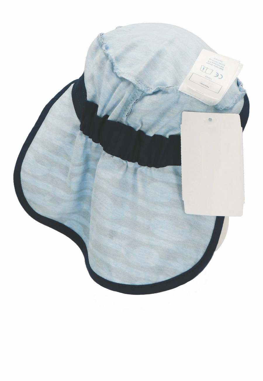 Sterntaler čepice s plachetkou modrá chlapecká jerzey UV 30+ velryby 1612248